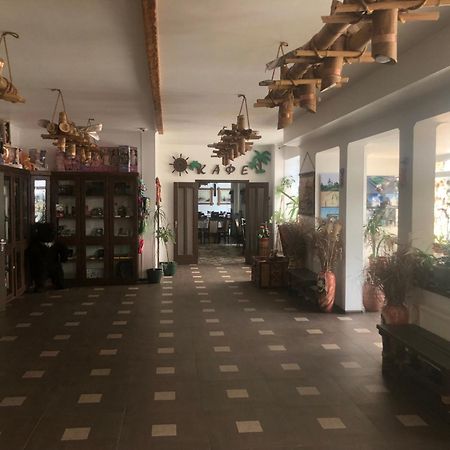 Parusa Maklaia Baturyn Extérieur photo